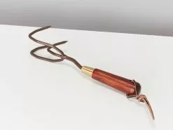 National Trust Claw Cultivator 9 National Trust Claw Cultivator -Plants in a Box Sales Shop NationalTrustClawCutivator detail